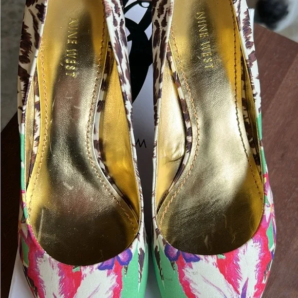 Floral and Animal Print Women's Heels - Picture 3 of 6